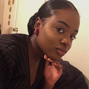 Meet your Posher, Justice